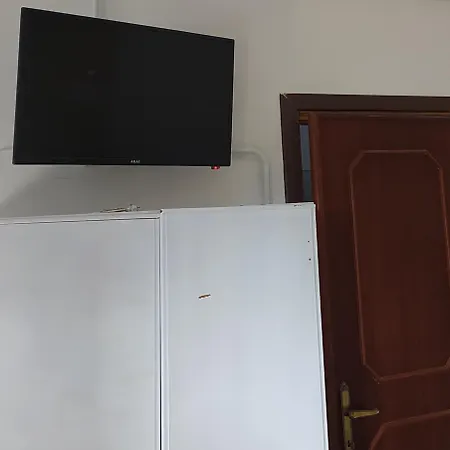 Sabrina Oda ve Kahvaltı